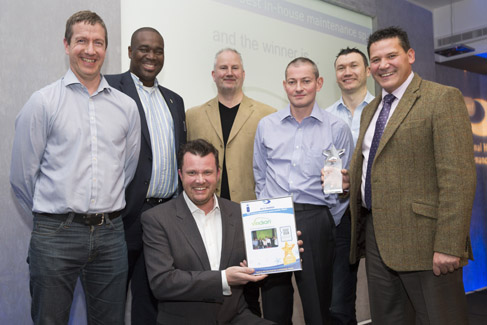 Viridian collect their award for Best in-house maintenance service provider
